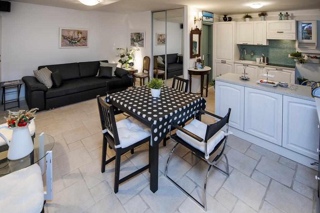 Apartment Art Rovinj Phòng bức ảnh