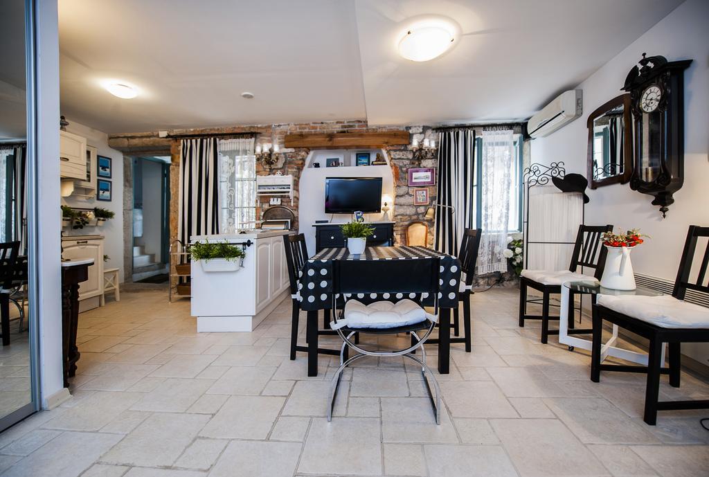Apartment Art Rovinj Phòng bức ảnh