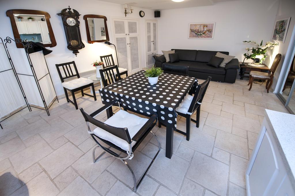 Apartment Art Rovinj Phòng bức ảnh